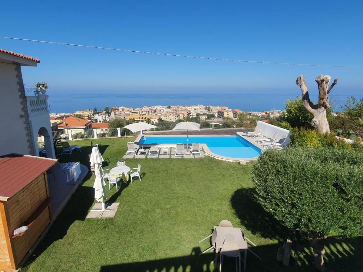 Appartamenti Borgo Panoramico N 5 Tropea Exteriör bild
